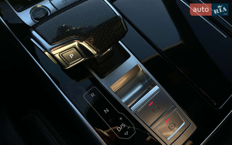 Позашляховик / Кросовер Audi Q7 2023 в Мукачевому