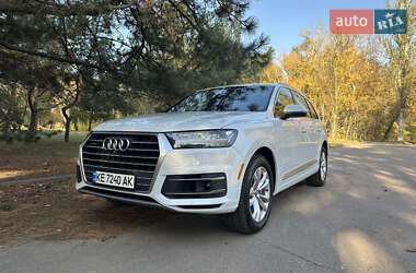 Позашляховик / Кросовер Audi Q7 2018 в Дніпрі