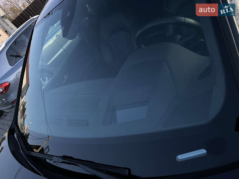 Позашляховик / Кросовер Audi Q7 2017 в Львові