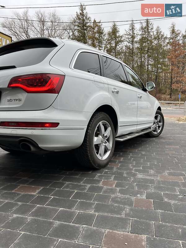 Позашляховик / Кросовер Audi Q7 2012 в Тернополі