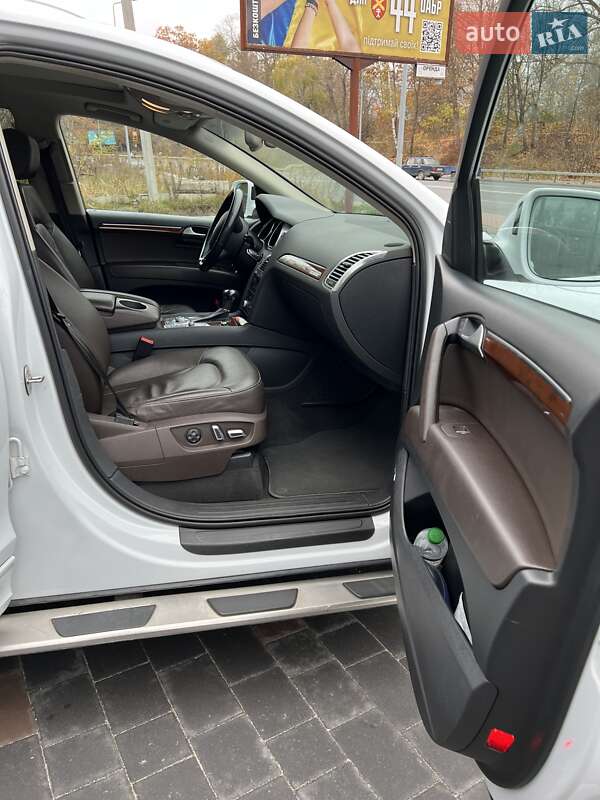 Внедорожник / Кроссовер Audi Q7 2012 в Тернополе