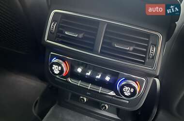 Внедорожник / Кроссовер Audi Q7 2019 в 