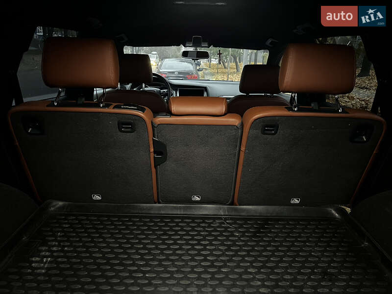 Позашляховик / Кросовер Audi Q7 2013 в Дніпрі