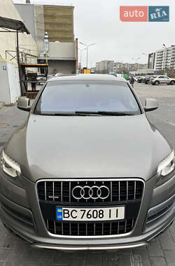 Audi Q7 2011