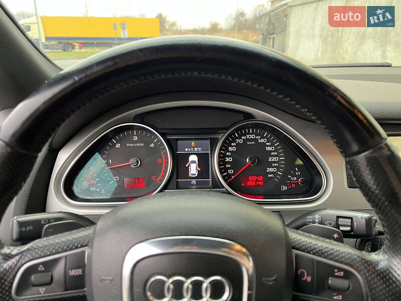 Позашляховик / Кросовер Audi Q7 2011 в Львові