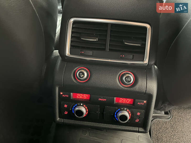 Позашляховик / Кросовер Audi Q7 2011 в Львові