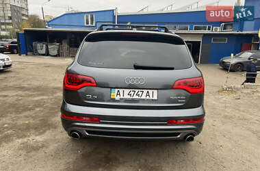 Внедорожник / Кроссовер Audi Q7 2012 в 