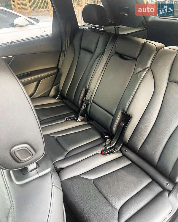 Позашляховик / Кросовер Audi Q7 2021 в Миколаєві