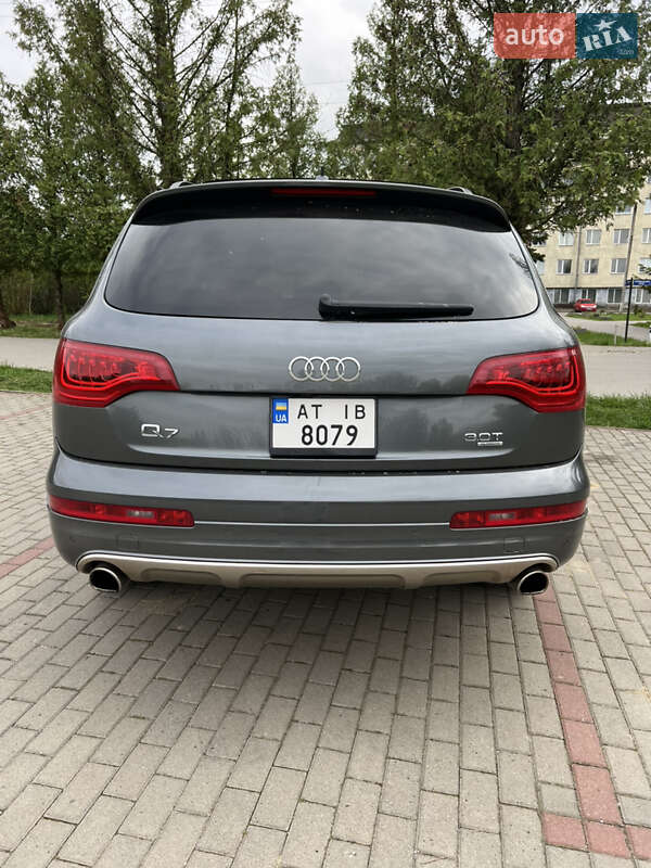 Внедорожник / Кроссовер Audi Q7 2015 в Рожнятове