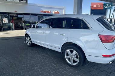 Внедорожник / Кроссовер Audi Q7 2012 в 