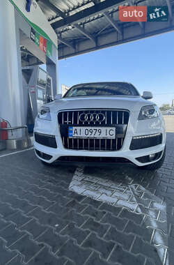Внедорожник / Кроссовер Audi Q7 2012 в 