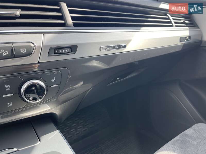 Внедорожник / Кроссовер Audi Q7 2018 в Киеве