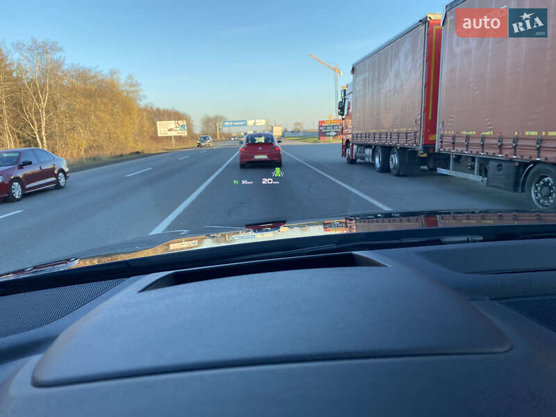 Позашляховик / Кросовер Audi Q7 2017 в Львові