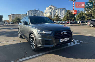 Audi Q7 2017