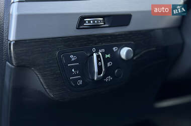 Внедорожник / Кроссовер Audi Q7 2016 в 