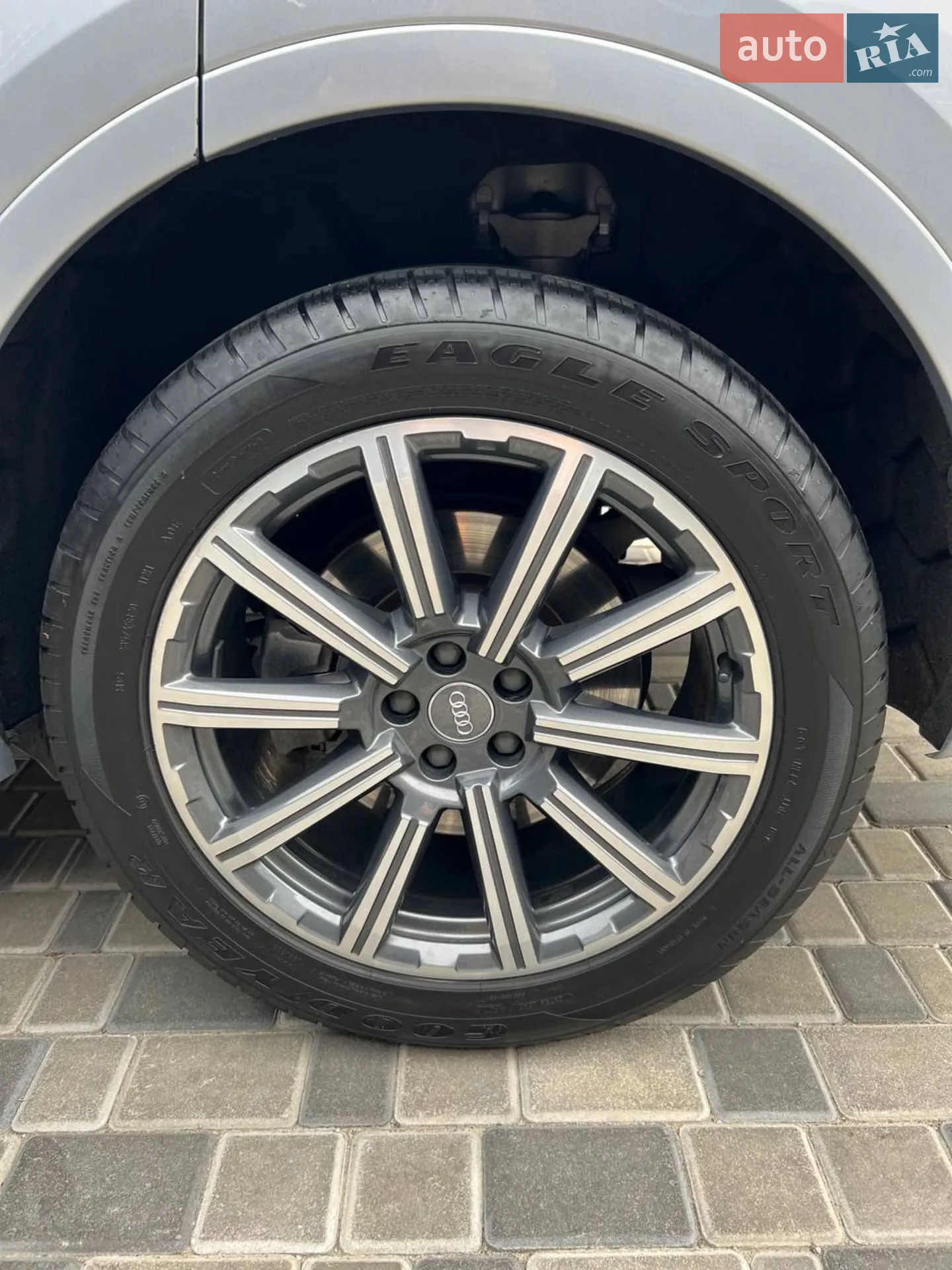 2016 Audi Q7 - мініатюра 2