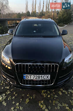 Audi Q7 2014