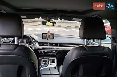 Внедорожник / Кроссовер Audi Q7 2019 в 