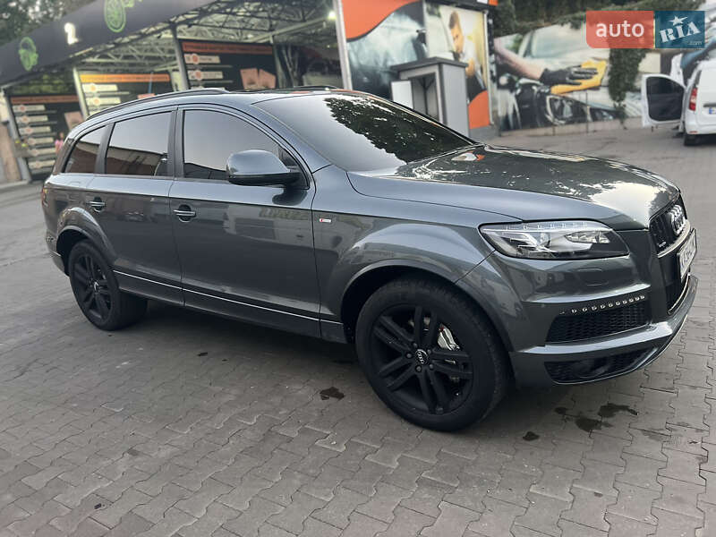 Внедорожник / Кроссовер Audi Q7 2011 в Тальном