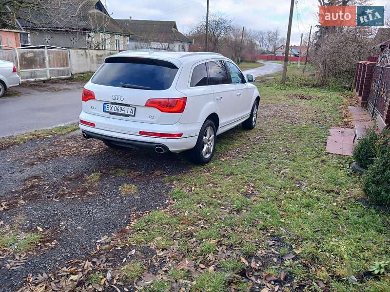 Внедорожник / Кроссовер Audi Q7 2014 в Староконстантинове