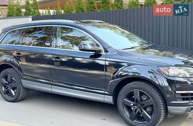 Позашляховик / Кросовер Audi Q7 2011 в 