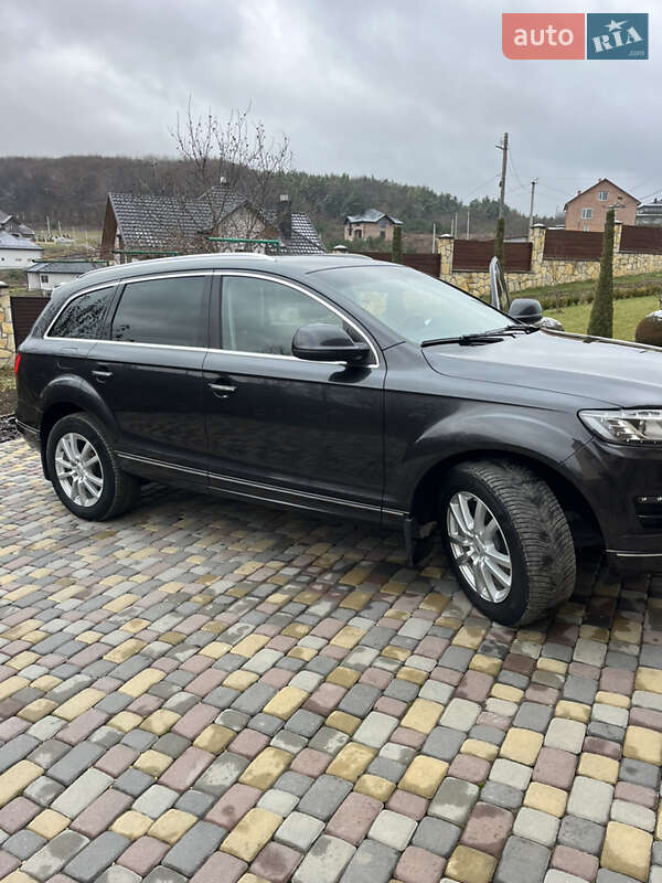 Внедорожник / Кроссовер Audi Q7 2013 в Бережанах