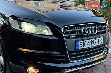 Внедорожник / Кроссовер Audi Q7 2007 в Вараше