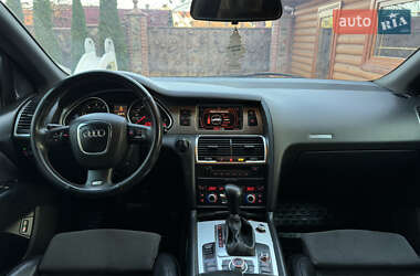 Внедорожник / Кроссовер Audi Q7 2007 в Вараше