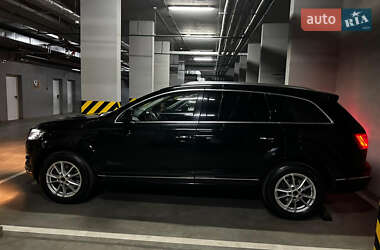 Внедорожник / Кроссовер Audi Q7 2013 в Киеве