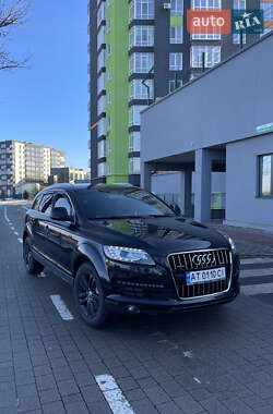 Внедорожник / Кроссовер Audi Q7 2009 в 