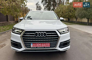 Внедорожник / Кроссовер Audi Q7 2016 в Черкассах