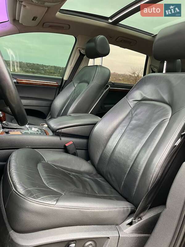 Внедорожник / Кроссовер Audi Q7 2008 в Первомайске