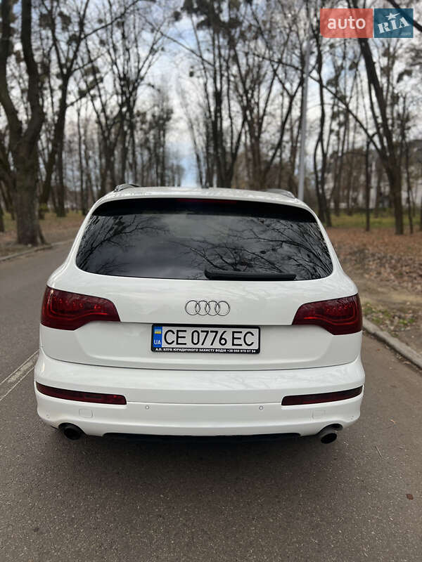 Позашляховик / Кросовер Audi Q7 2009 в Чернівцях