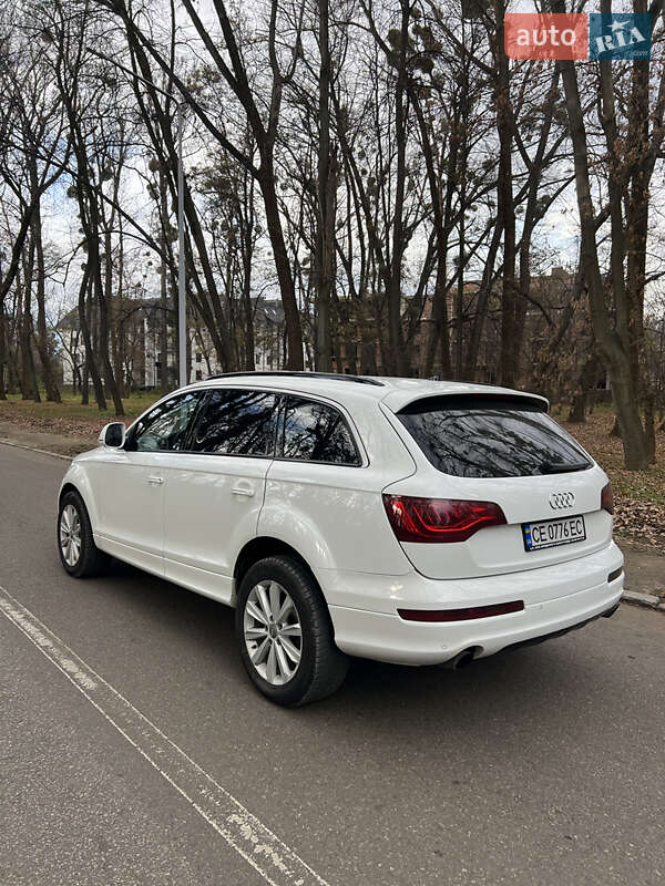 Позашляховик / Кросовер Audi Q7 2009 в Чернівцях