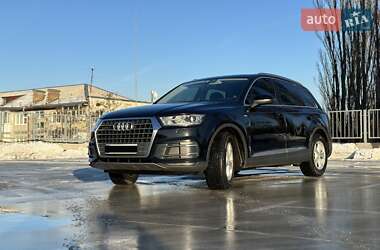 Внедорожник / Кроссовер Audi Q7 2017 в Киеве