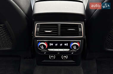Позашляховик / Кросовер Audi Q7 2019 в 