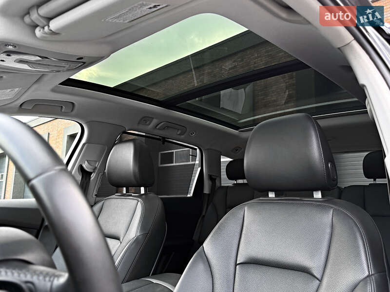 Позашляховик / Кросовер Audi Q7 2019 в Чернівцях