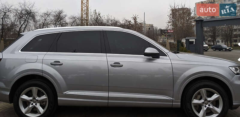 Внедорожник / Кроссовер Audi Q7 2016 в Полтаве фото 2 Внедорожник / Кроссовер Audi Q7 2016 в Полтаве