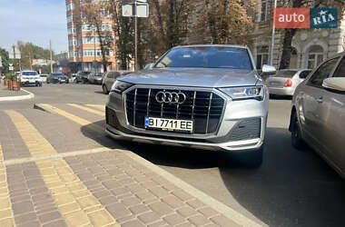 Позашляховик / Кросовер Audi Q7 2016 в Полтаві