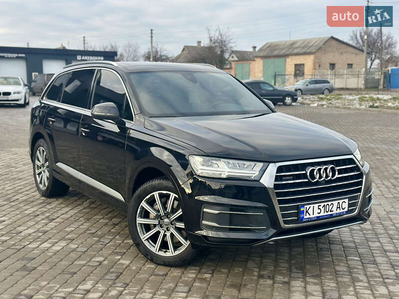 Внедорожник / Кроссовер Audi Q7 2017 в Белой Церкви