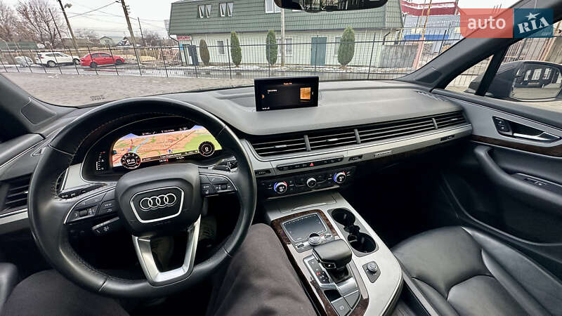 Внедорожник / Кроссовер Audi Q7 2017 в Белой Церкви