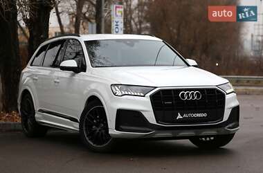 Внедорожник / Кроссовер Audi Q7 2021 в Киеве