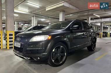 Позашляховик / Кросовер Audi Q7 2014 в 