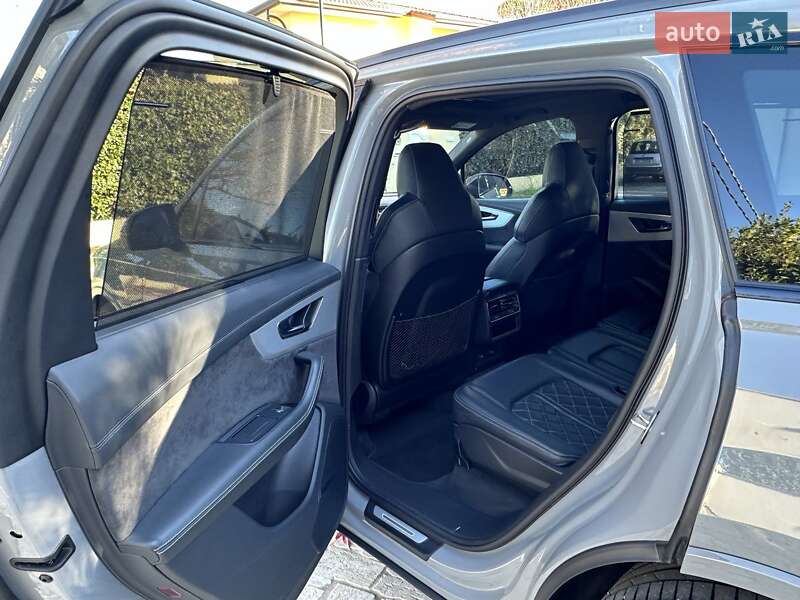 Внедорожник / Кроссовер Audi Q7 2022 в Одессе