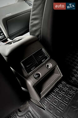 Внедорожник / Кроссовер Audi Q7 2006 в 