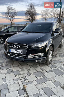 Позашляховик / Кросовер Audi Q7 2006 в Івано-Франківську