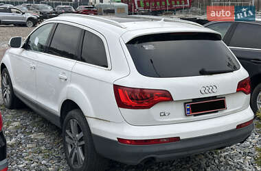 Внедорожник / Кроссовер Audi Q7 2011 в 