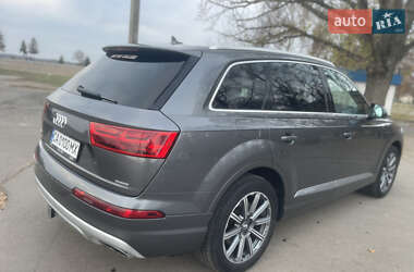 Внедорожник / Кроссовер Audi Q7 2019 в Киеве