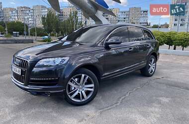 Audi Q7 2013