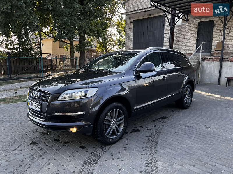 Внедорожник / Кроссовер Audi Q7 2009 в Луцке